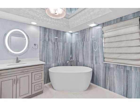 5270 Fountains Dr 102, Lake Worth FL 33467