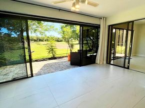 5270 Fountains Dr 102, Lake Worth FL 33467