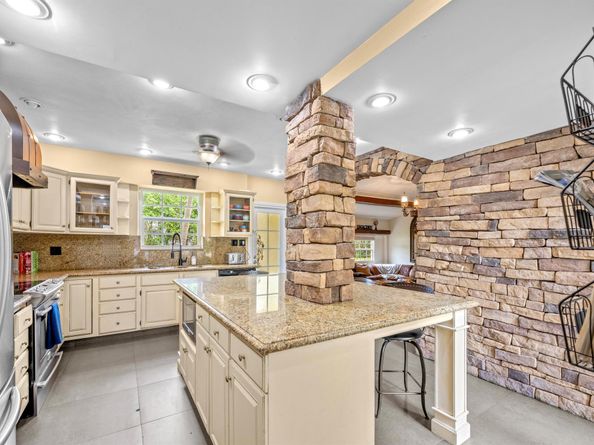 2300 Castilla Isle, Fort Lauderdale FL 33301
