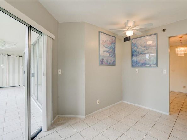 3465 Via Poinciana 103, Lake Worth FL 33467