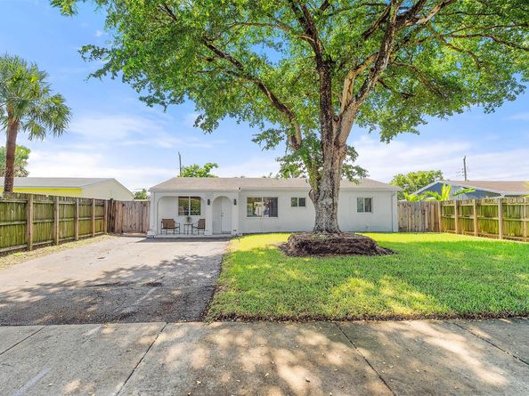 6030 NE 6th Ter, Fort Lauderdale FL 33334