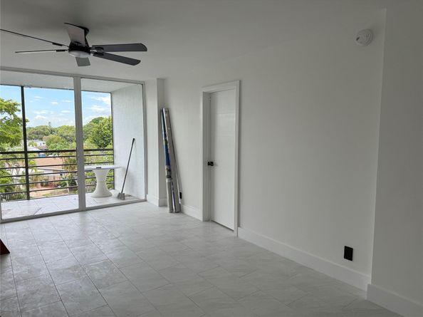 112 Royal Park Dr 4 B, Oakland Park FL 33309