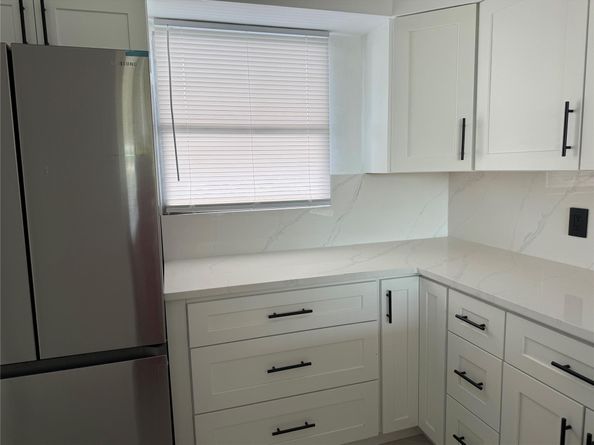 112 Royal Park Dr 4 B, Oakland Park FL 33309