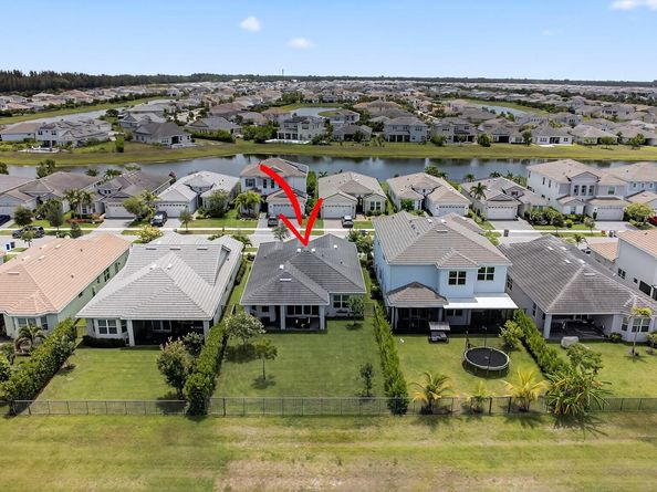 15750 Goldfinch Circle, Westlake FL 33470