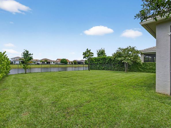 15750 Goldfinch Circle, Westlake FL 33470