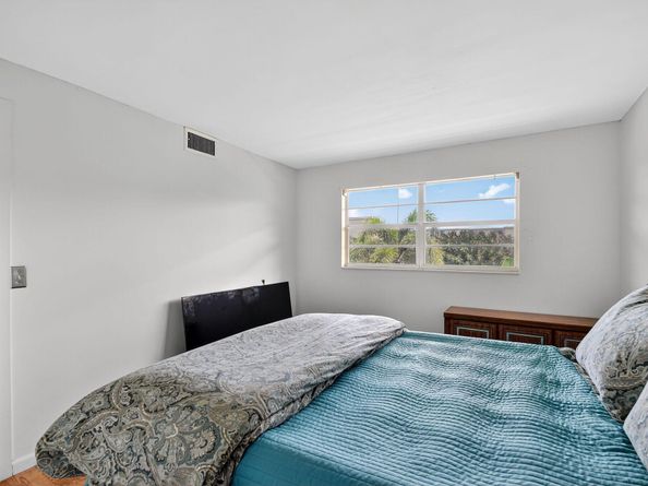 2615 NE 3rd Court 315, Boynton Beach FL 33435