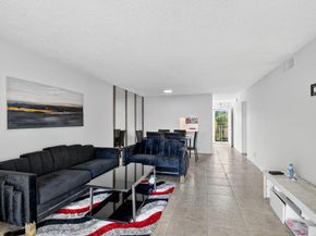 2615 NE 3rd Court 315, Boynton Beach FL 33435