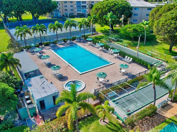 2615 NE 3rd Court 315, Boynton Beach FL 33435