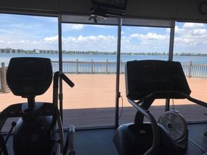 109 Lake Emerald Dr 204, Oakland Park FL 33309