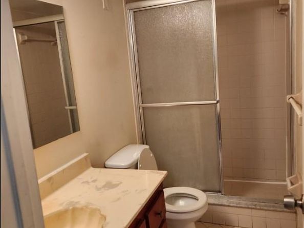 109 Lake Emerald Dr 204, Oakland Park FL 33309