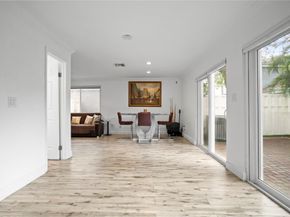 9837 NW 2nd Ct, Plantation FL 33324