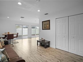 9837 NW 2nd Ct, Plantation FL 33324