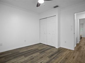 9837 NW 2nd Ct, Plantation FL 33324