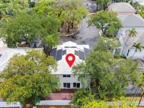9837 NW 2nd Ct, Plantation FL 33324