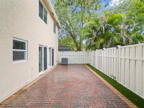 9837 NW 2nd Ct, Plantation FL 33324