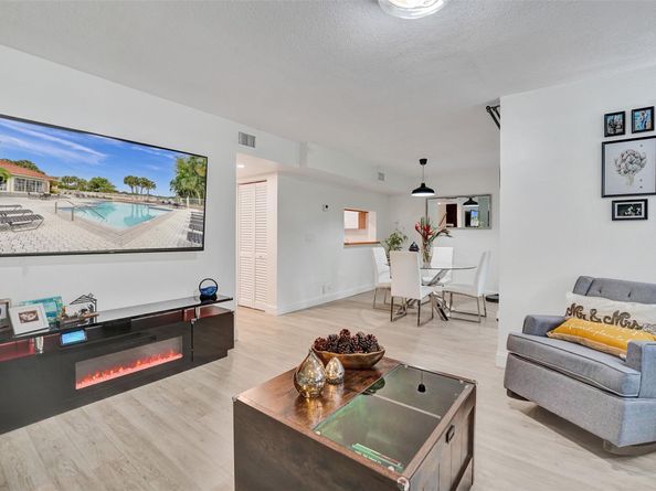 772 NW 91st Terrace 772, Plantation FL 33324