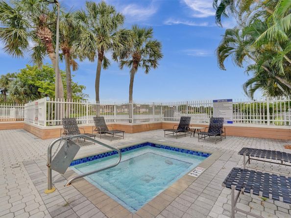 772 NW 91st Terrace 772, Plantation FL 33324