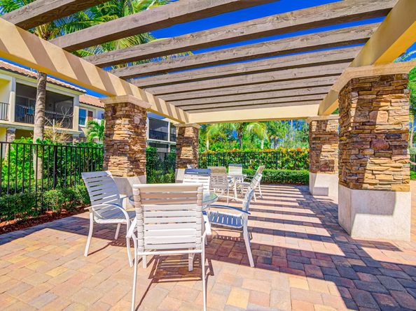 15688 Italian Cypress Way, Wellington FL 33414