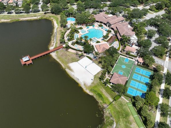 198 Evergrene Parkway, Palm Beach Gardens FL 33410