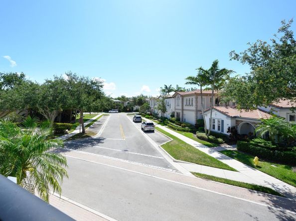 198 Evergrene Parkway, Palm Beach Gardens FL 33410