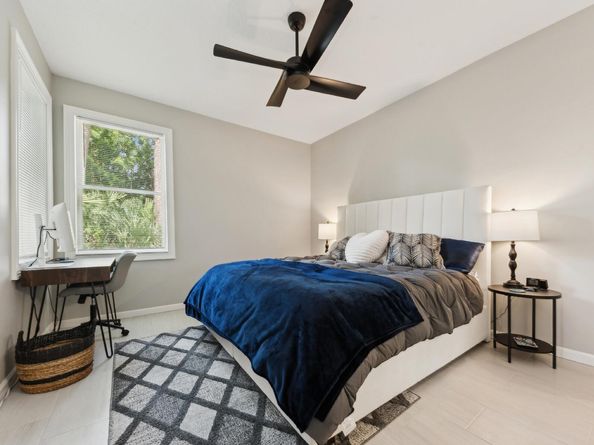 175 Harbor Lake Circle, Greenacres FL 33413