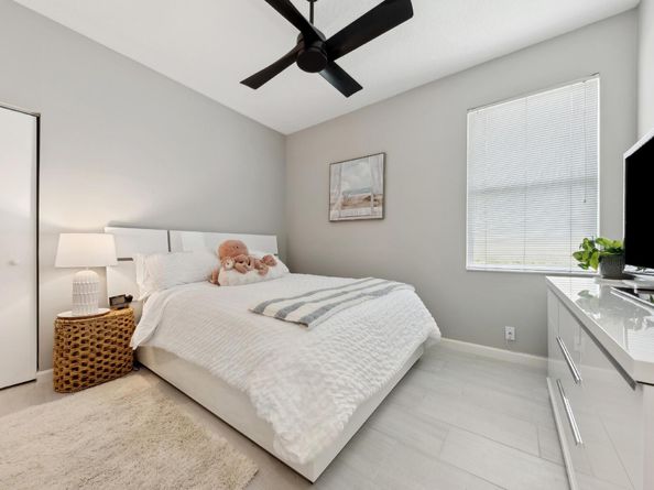 175 Harbor Lake Circle, Greenacres FL 33413