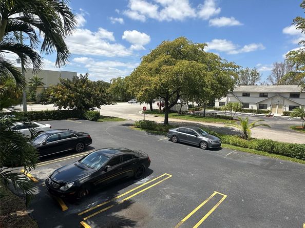 11676-11690 NW 45th St, Coral Springs FL 33065