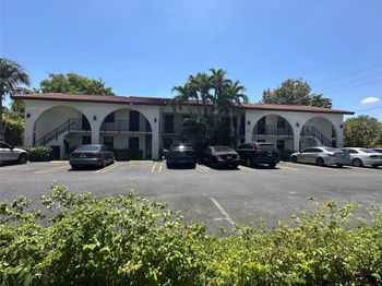 11676-11690 NW 45th St