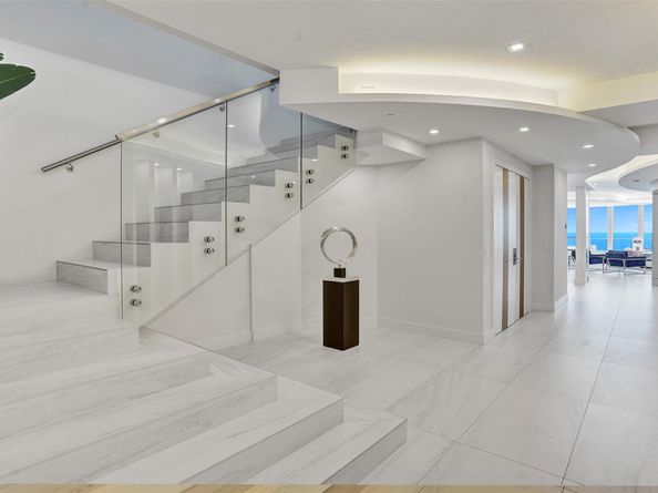 701 N Fort Lauderdale Beach Blvd PH 1801, Fort Lauderdale FL 33304
