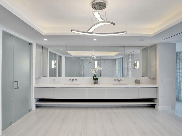701 N Fort Lauderdale Beach Blvd PH 1801, Fort Lauderdale FL 33304