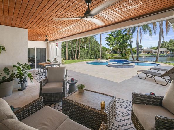 3161 N 36th St, Hollywood FL 33021