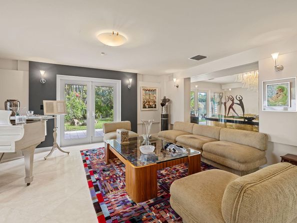 3150 N 35th St, Hollywood FL 33021