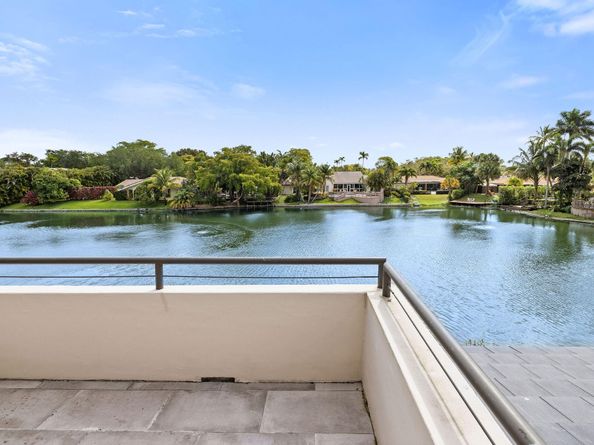 3150 N 35th St, Hollywood FL 33021