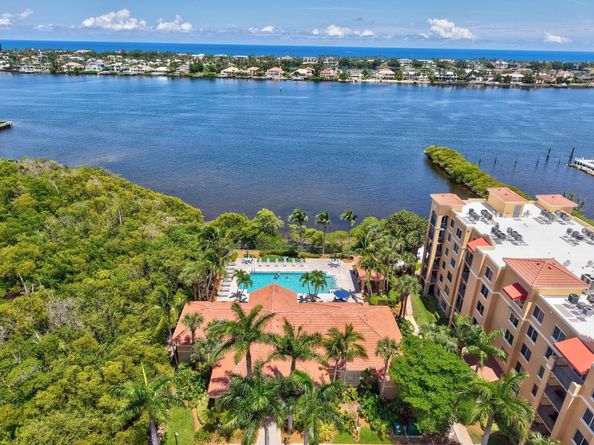 700 Scotia Drive 202, Hypoluxo FL 33462