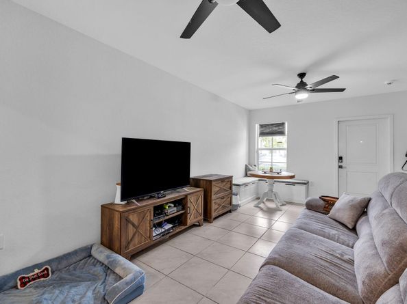 460 NE 4th Lane, Florida City FL 33034