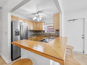 2400 NE 10th Street 410, Pompano Beach FL 33062