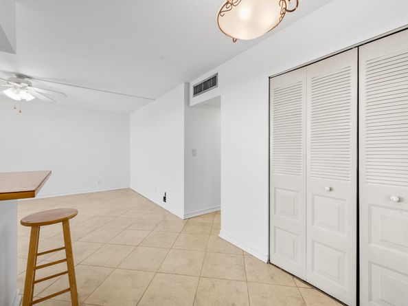 2400 NE 10th Street 410, Pompano Beach FL 33062