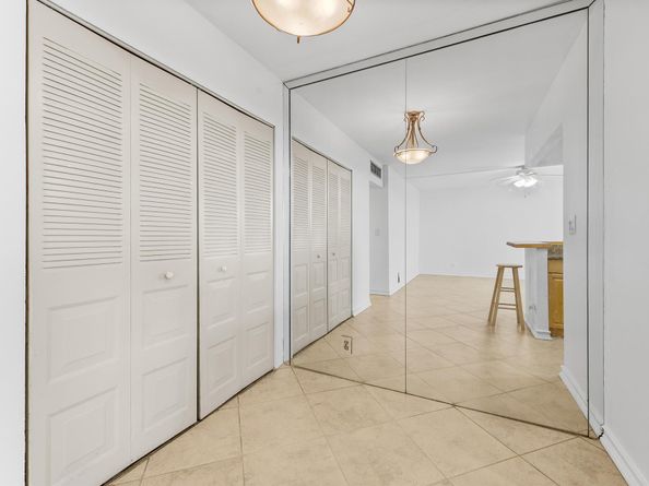 2400 NE 10th Street 410, Pompano Beach FL 33062