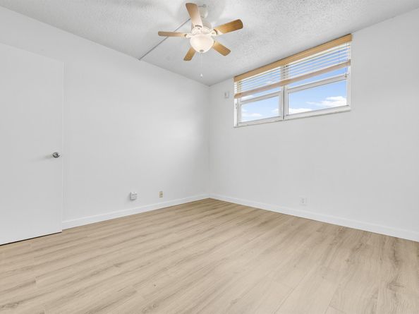 2400 NE 10th Street 410, Pompano Beach FL 33062