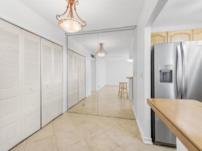2400 NE 10th Street 410, Pompano Beach FL 33062
