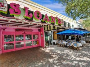 218 NE 10th Street, Delray Beach FL 33444