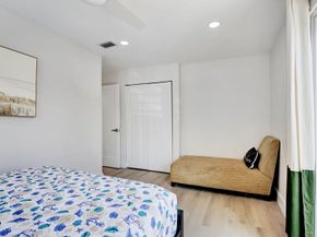218 NE 10th Street, Delray Beach FL 33444