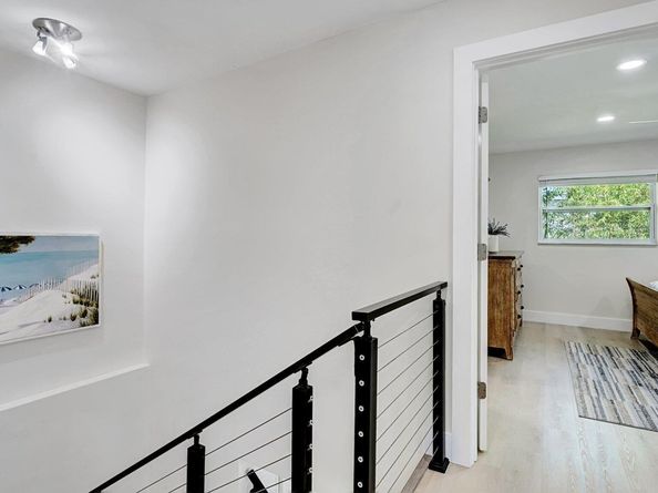 218 NE 10th Street, Delray Beach FL 33444