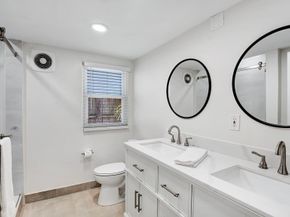218 NE 10th Street, Delray Beach FL 33444