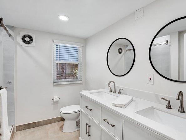 218 NE 10th Street, Delray Beach FL 33444
