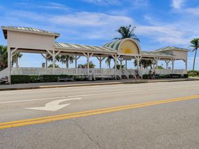 218 NE 10th Street, Delray Beach FL 33444