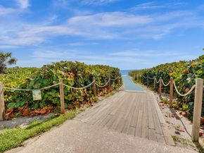 218 NE 10th Street, Delray Beach FL 33444