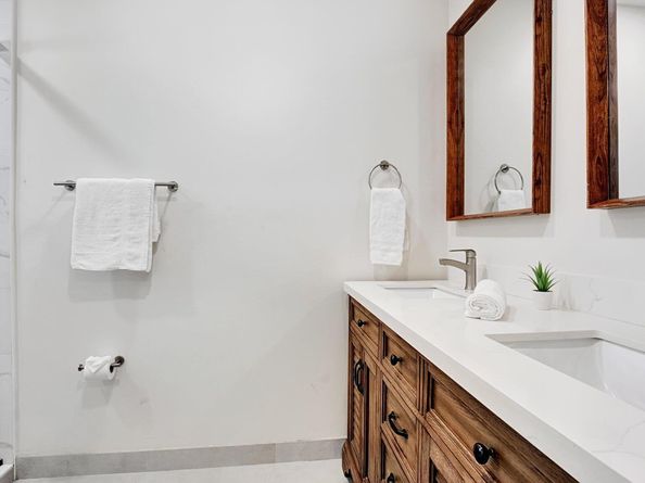 218 NE 10th Street, Delray Beach FL 33444