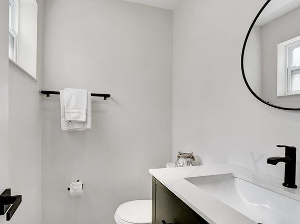 218 NE 10th Street, Delray Beach FL 33444