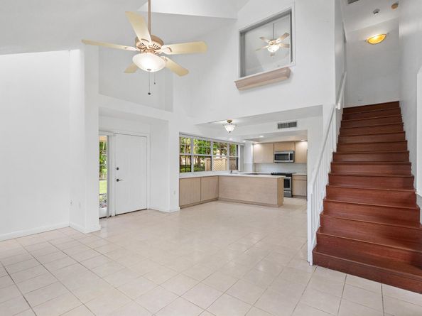 8111 Northboro Court 11b, Lake Clarke Shores FL 33406